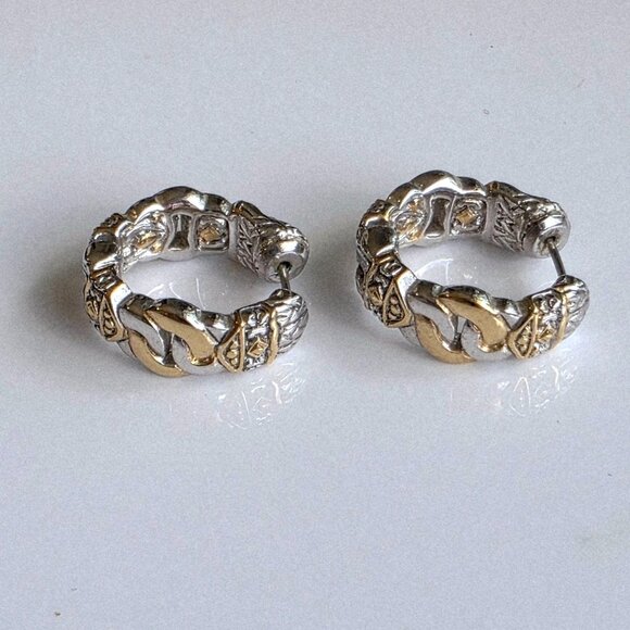 John Medeiros Hoop Earrings Small Rhodium Gold Huggie Silver Knot Classic Prepp - Picture 1 of 7